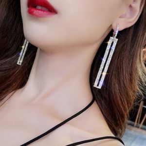 🍁3/$25 Gold or Silver Long Rhinestone Earrings